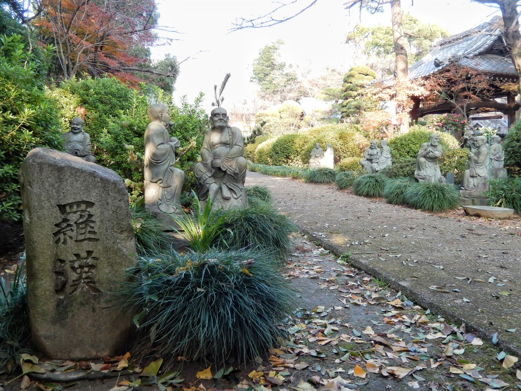 【神社仏閣巡り】さいたま市浦和にある大泉院は像のテーマパークだ。