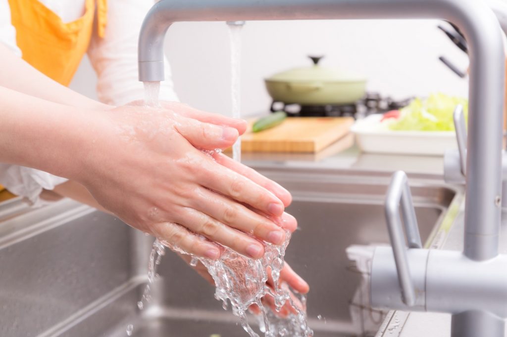 手洗いごときに食中毒やノロウイルスを予防する効果は本当にあるのか？